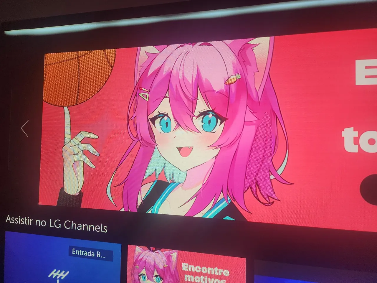Smart TV LG ela esta com essa macha e cima mais n intefere e nada da pra usa de boa