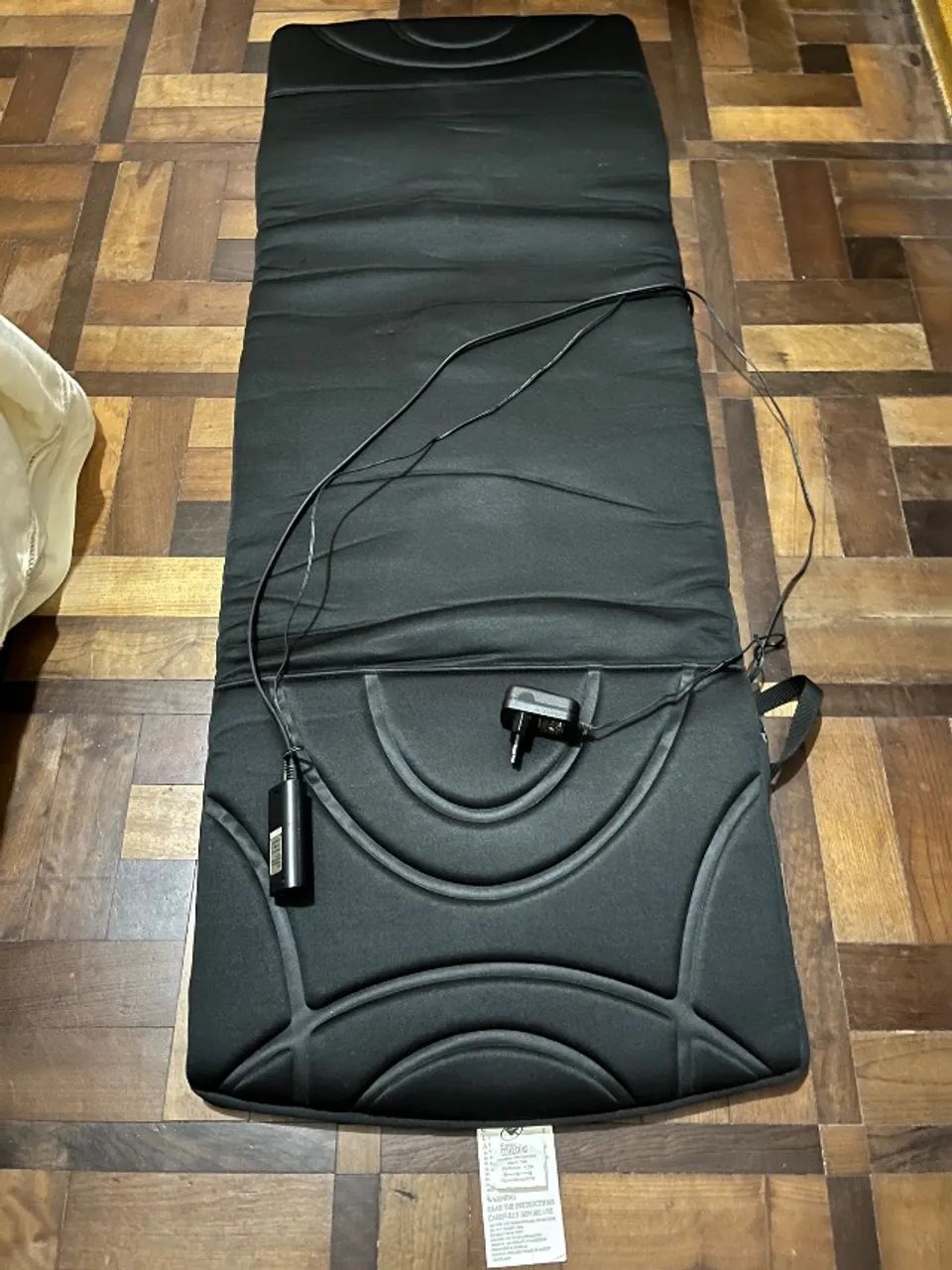 Colchonete massageador elétrico 