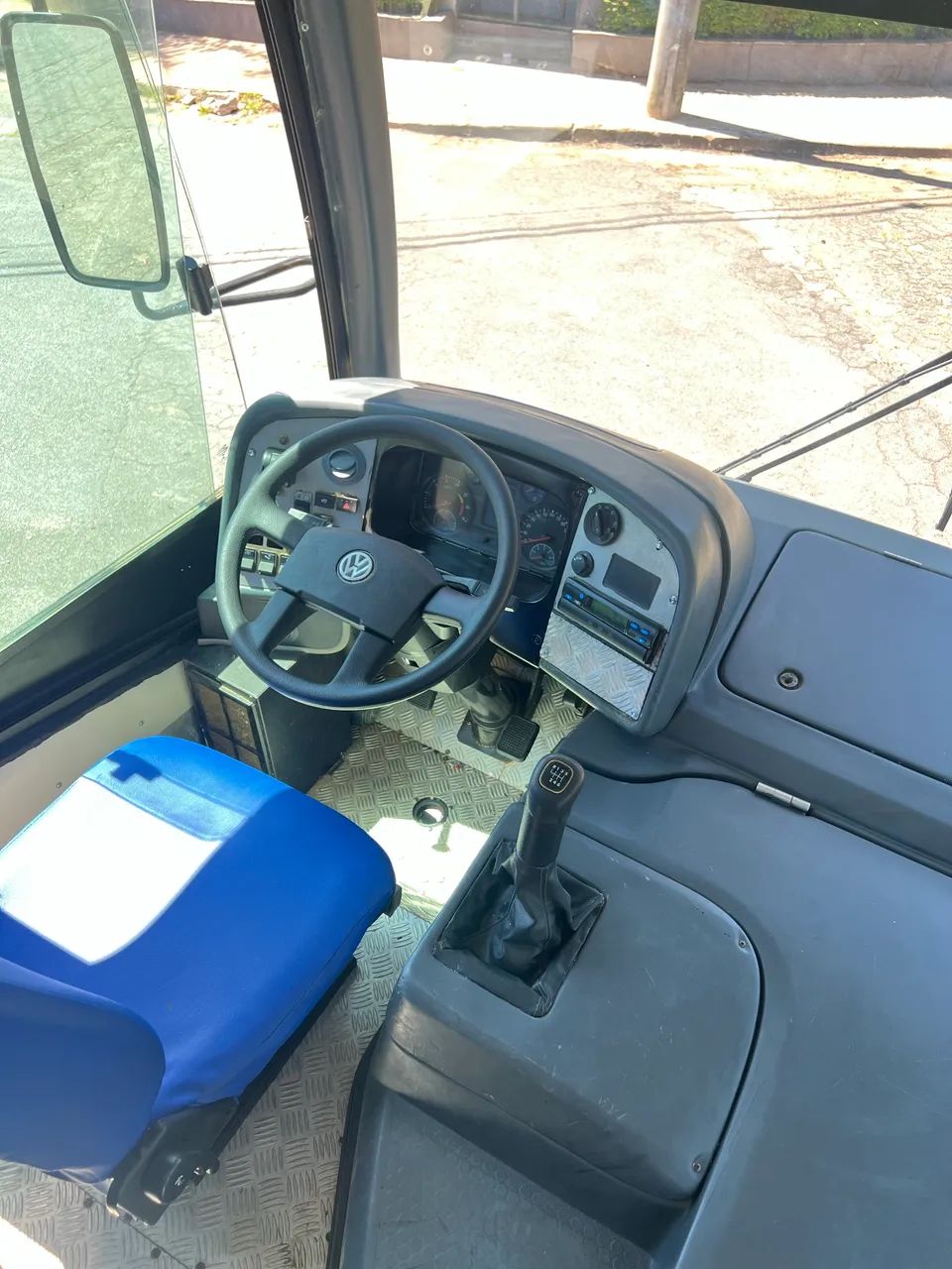 Ônibus 15.190 Volkswagen 2014 - 48 Lugares Motor MAN  - Foto 9