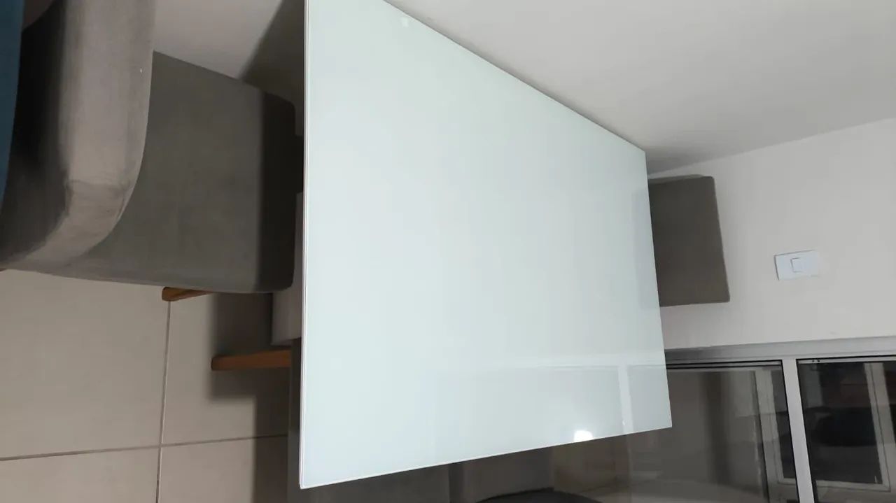 Mesa de Jantar de Vidro Branco