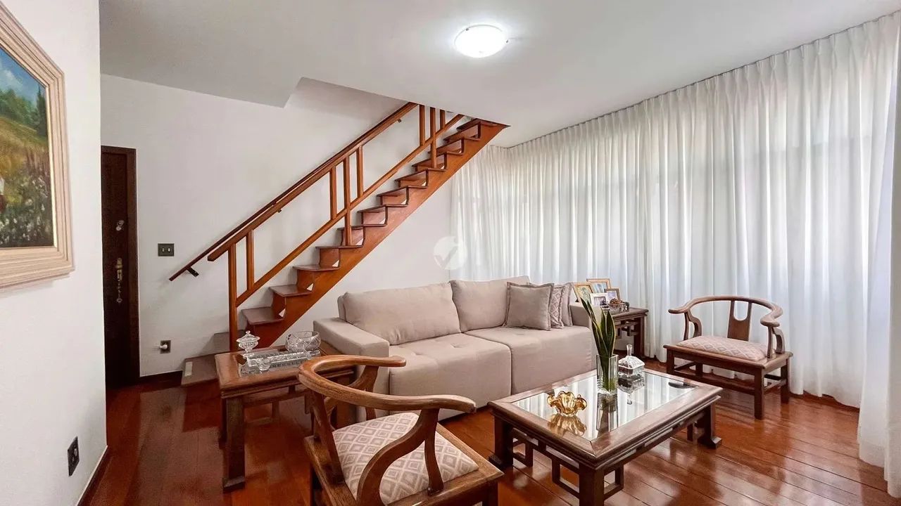 Cobertura Tríplex à Venda no Buritis