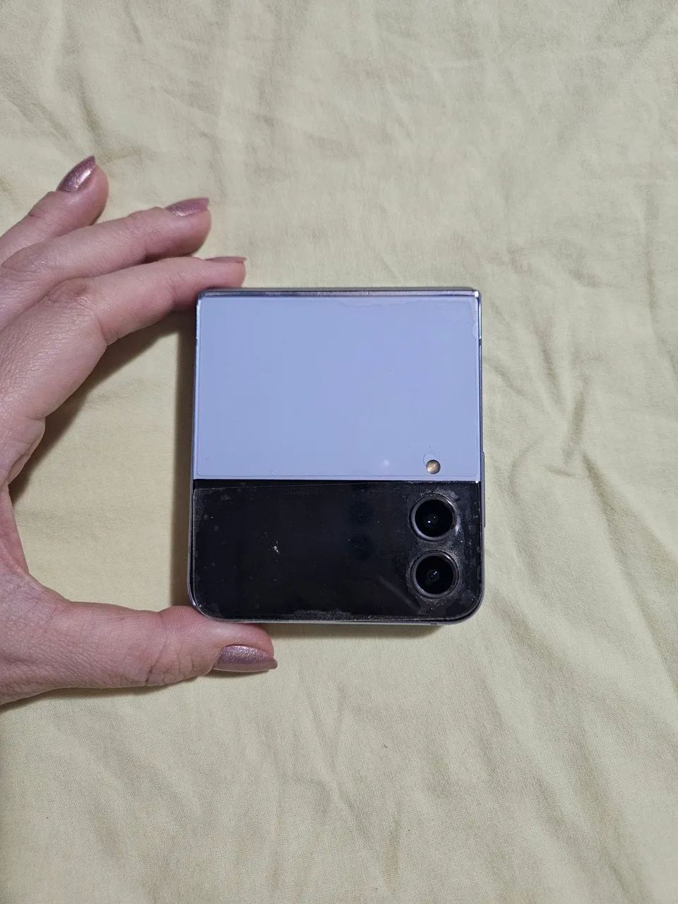 Celular flip 4