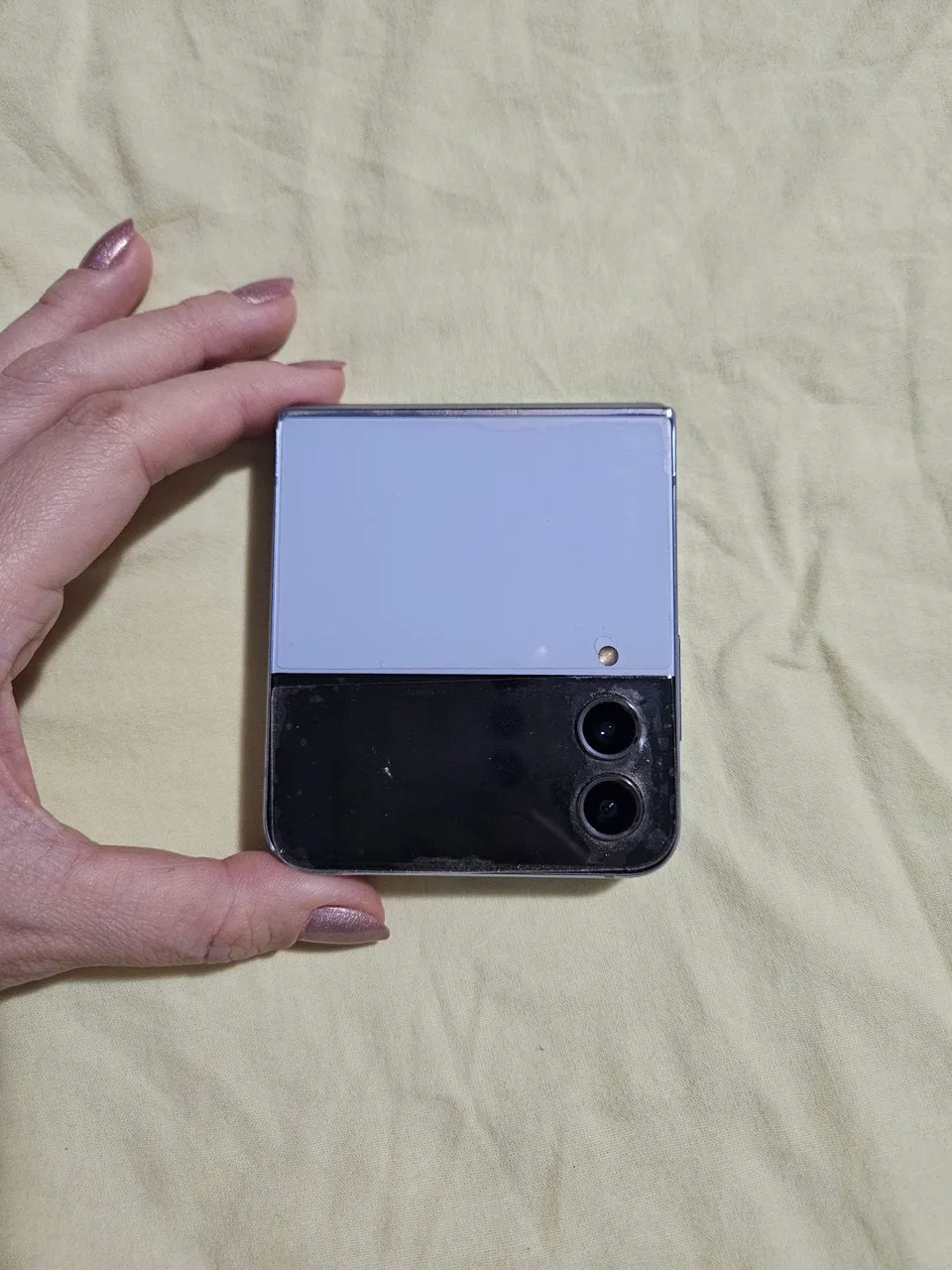 Celular flip 4