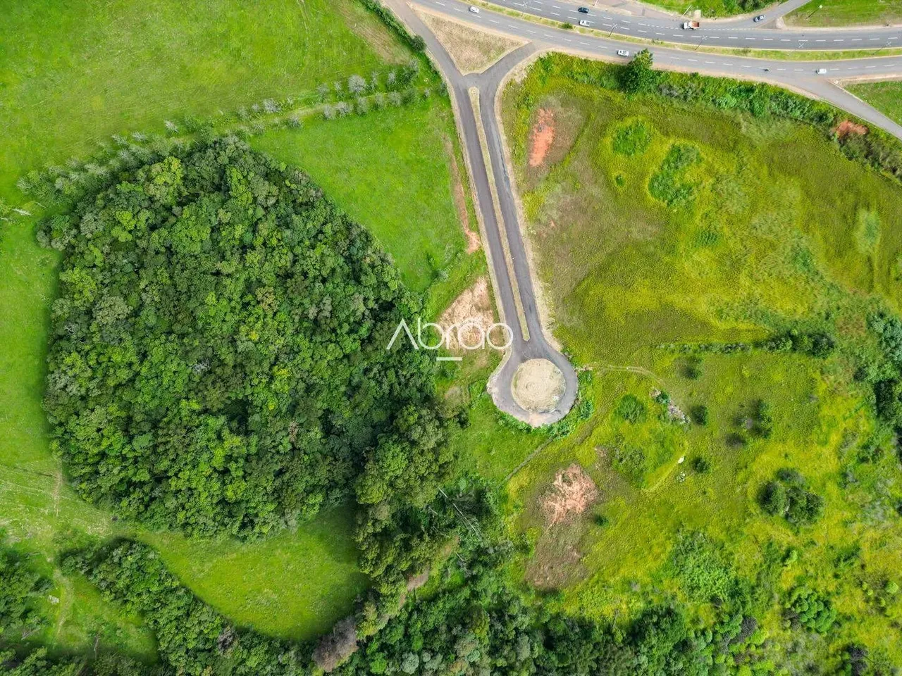 Terreno com 81.000 m² à Venda na Avenida Visconde de Taunay Santa Paula, Ponta Grossa | R