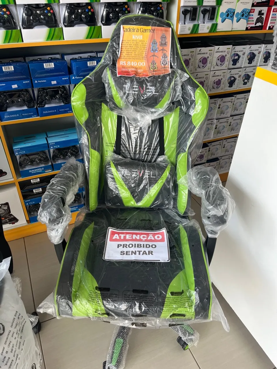 Cadeira Gamer Level - R$ 849,00