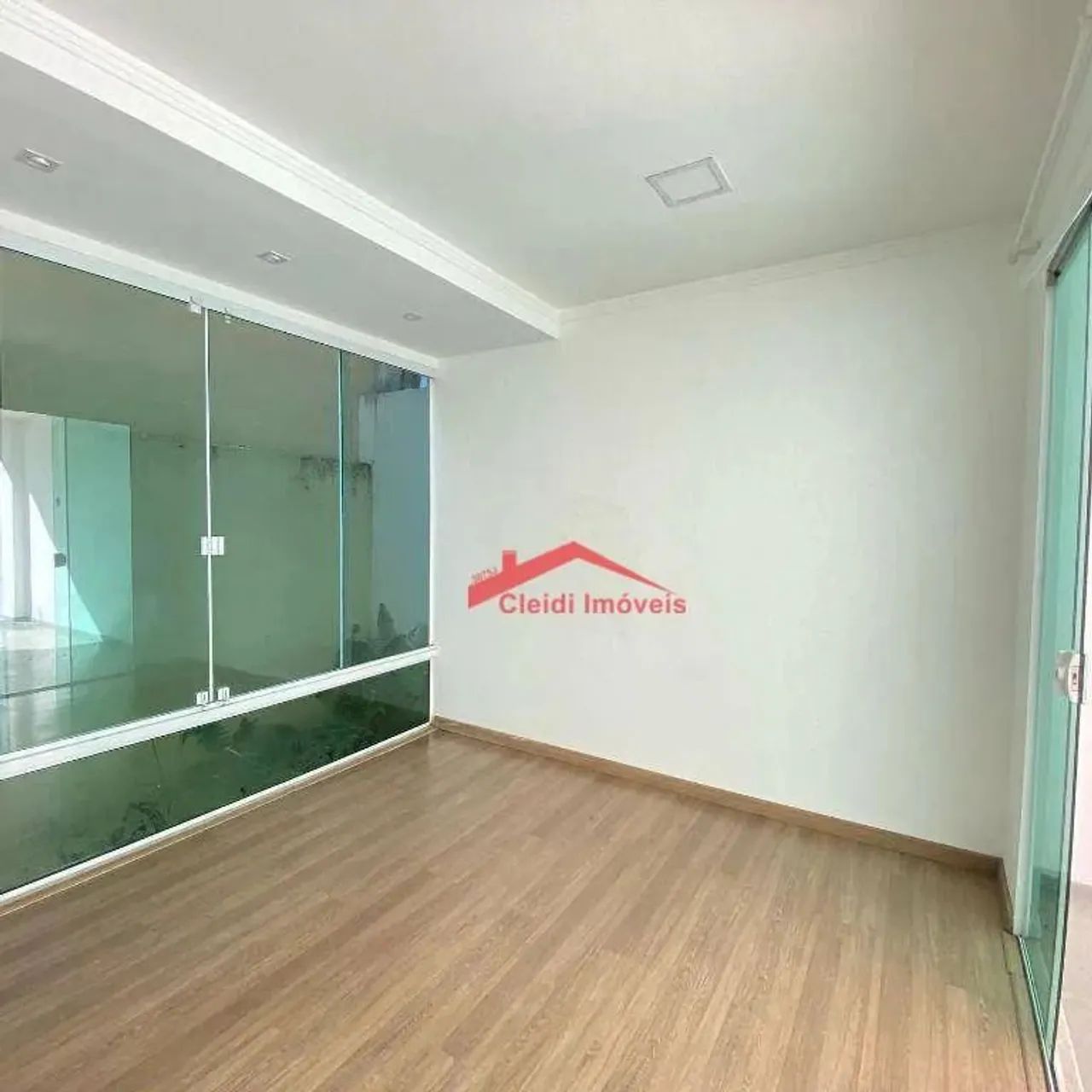 Casa com 3 dormitórios para alugar, 93 m² por R$ 4.040,00/mês - Bom Retiro - Joinville/SC - Foto 4