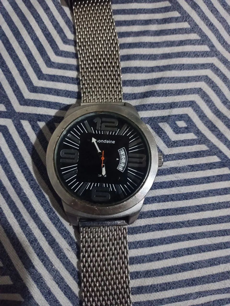 Relógio Mondaine grande