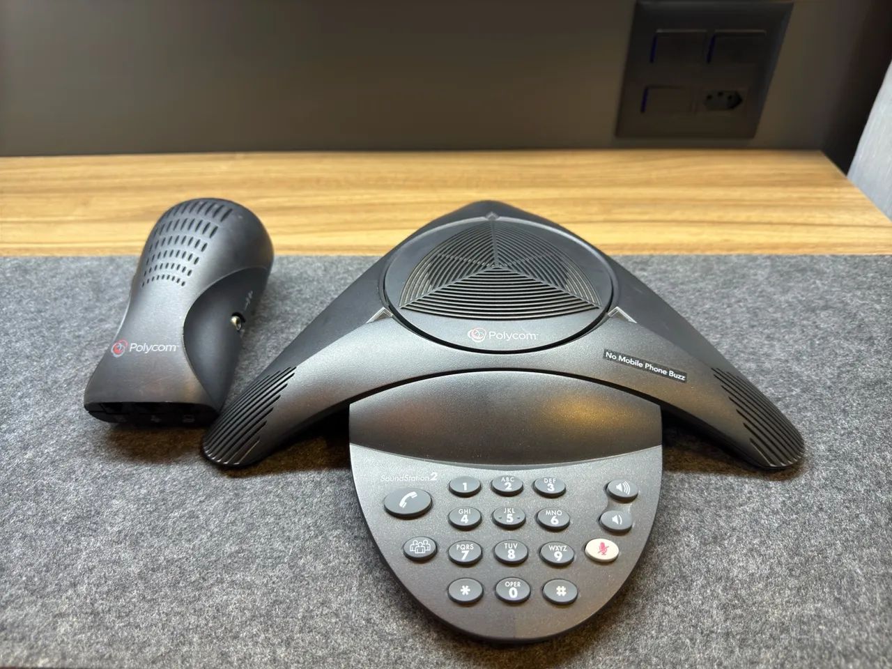 Polycom SoundStation 2 