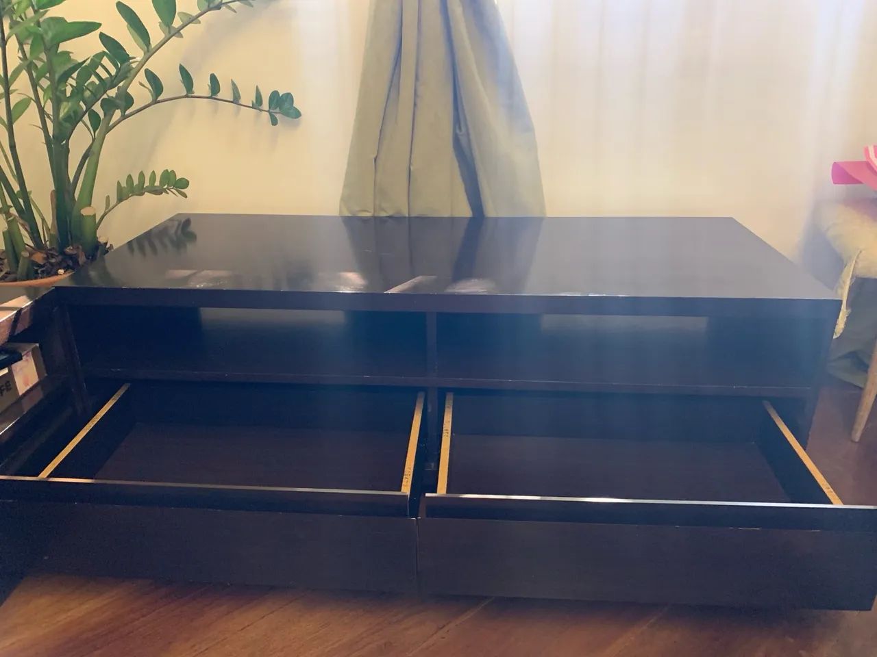 Rack de TV com 2 gavetas  - Foto 4