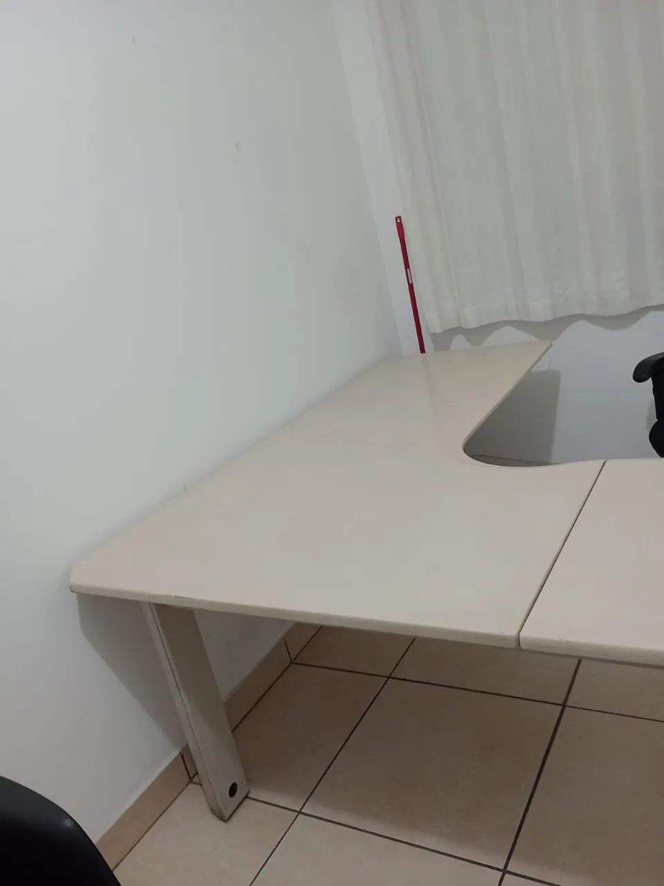 Mesa de Escritório em L