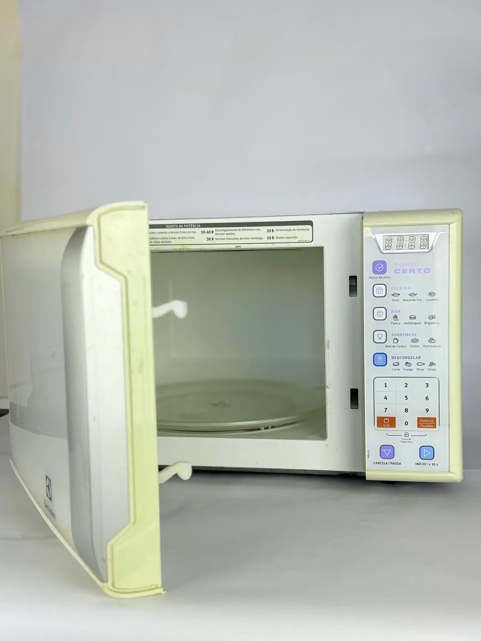 MICRO-ONDAS ELETROLUX 31 L _ ÓTIMO ESTADO - Foto 5