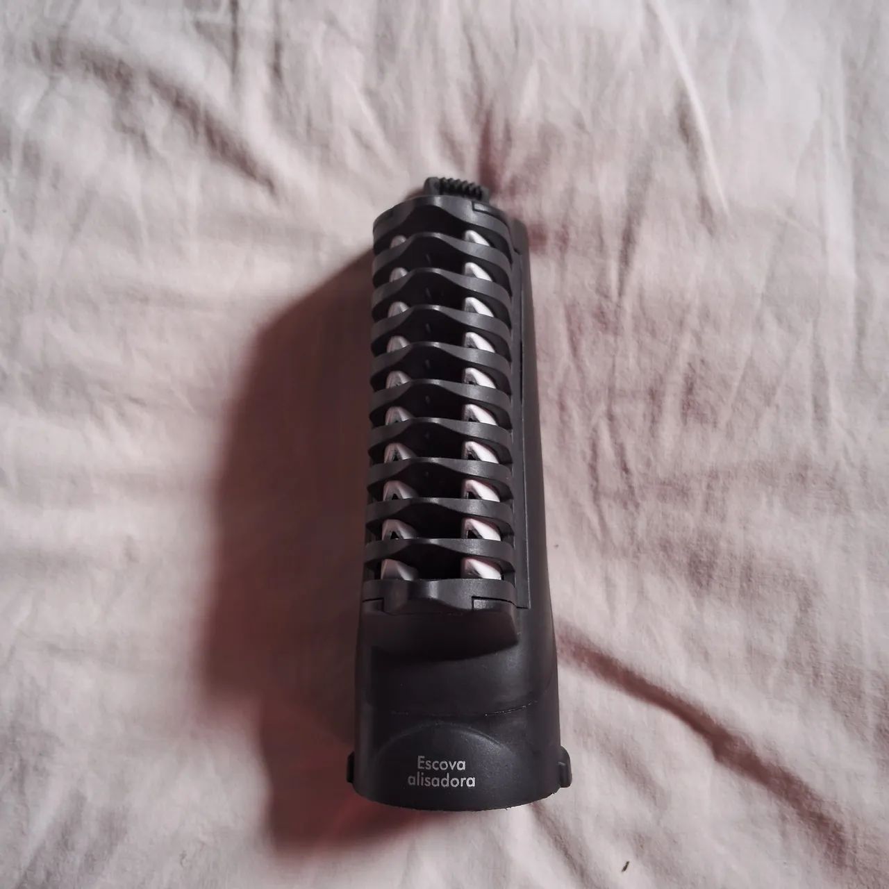 escova alisadora e difusor e escova modeladora novinhos - Foto 4