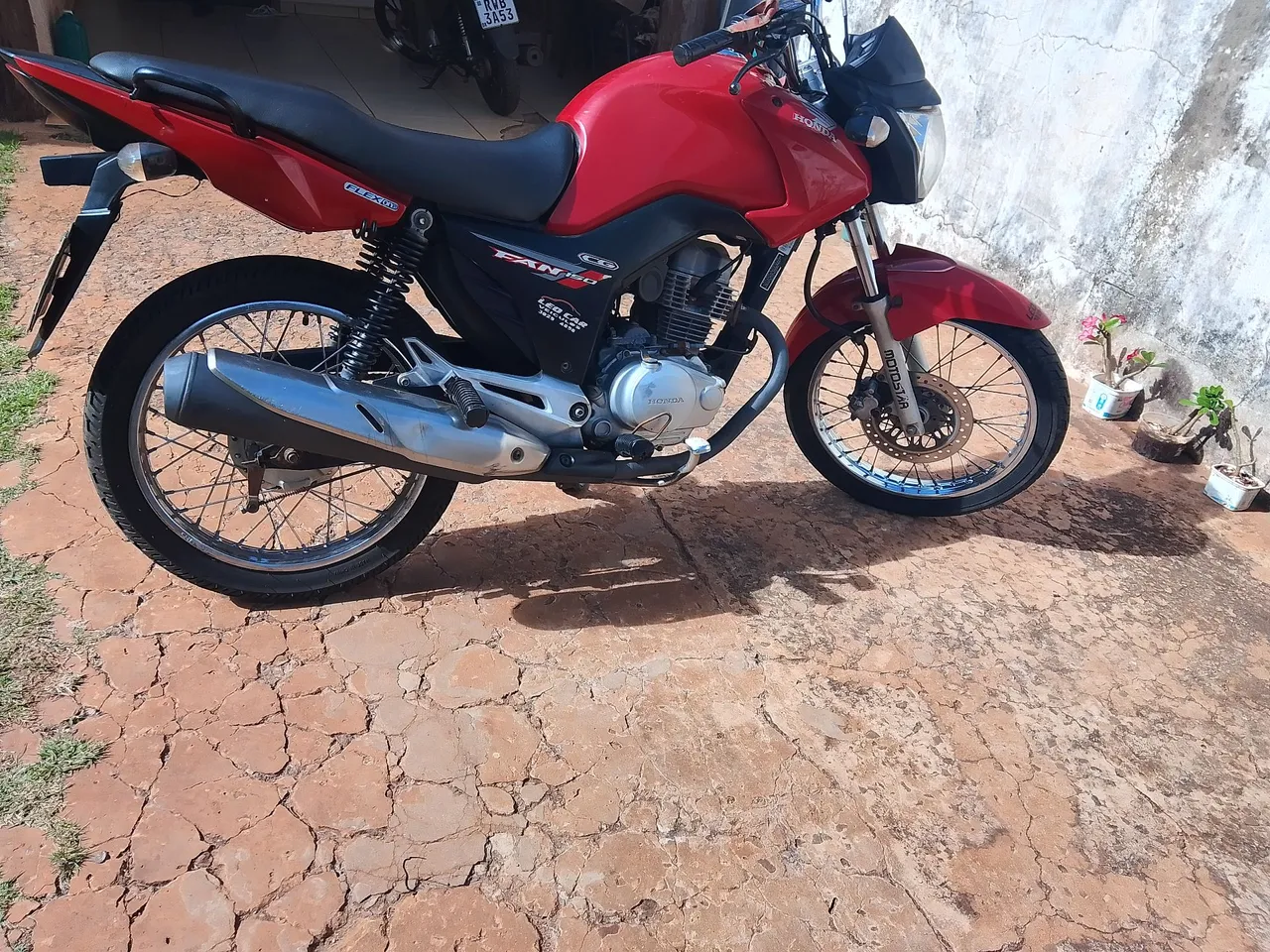 CG Fan 150, toda revisada, alarme positron  
