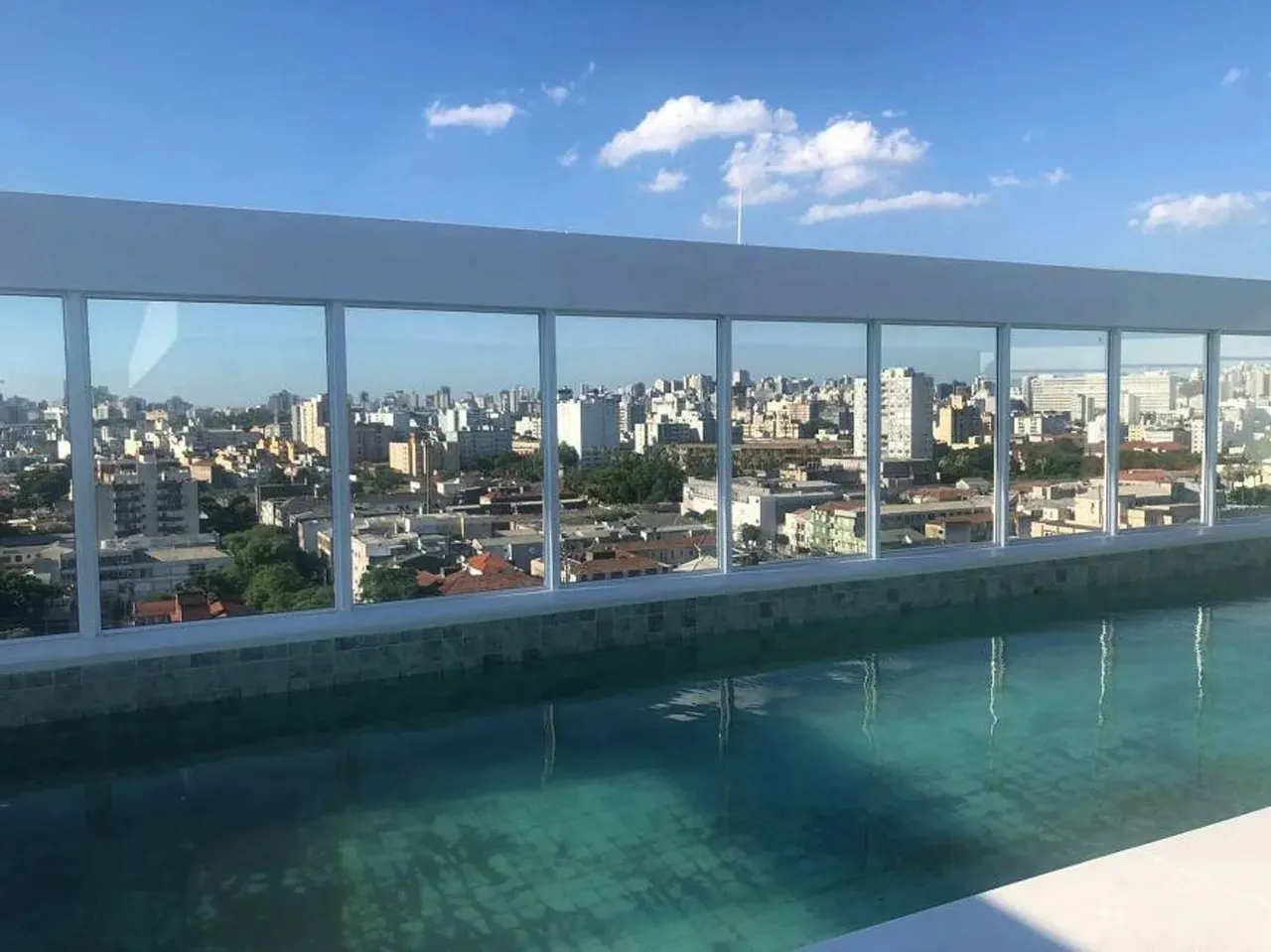 Apartamento em Rua Professor Freitas e Castro - Azenha - Porto Alegre/RS