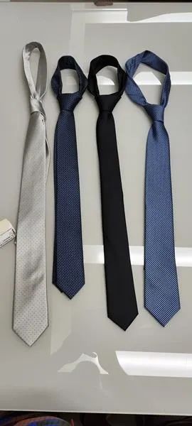Lote de 4 gravatas novas da alfaiataria Garbo - Todas são novas