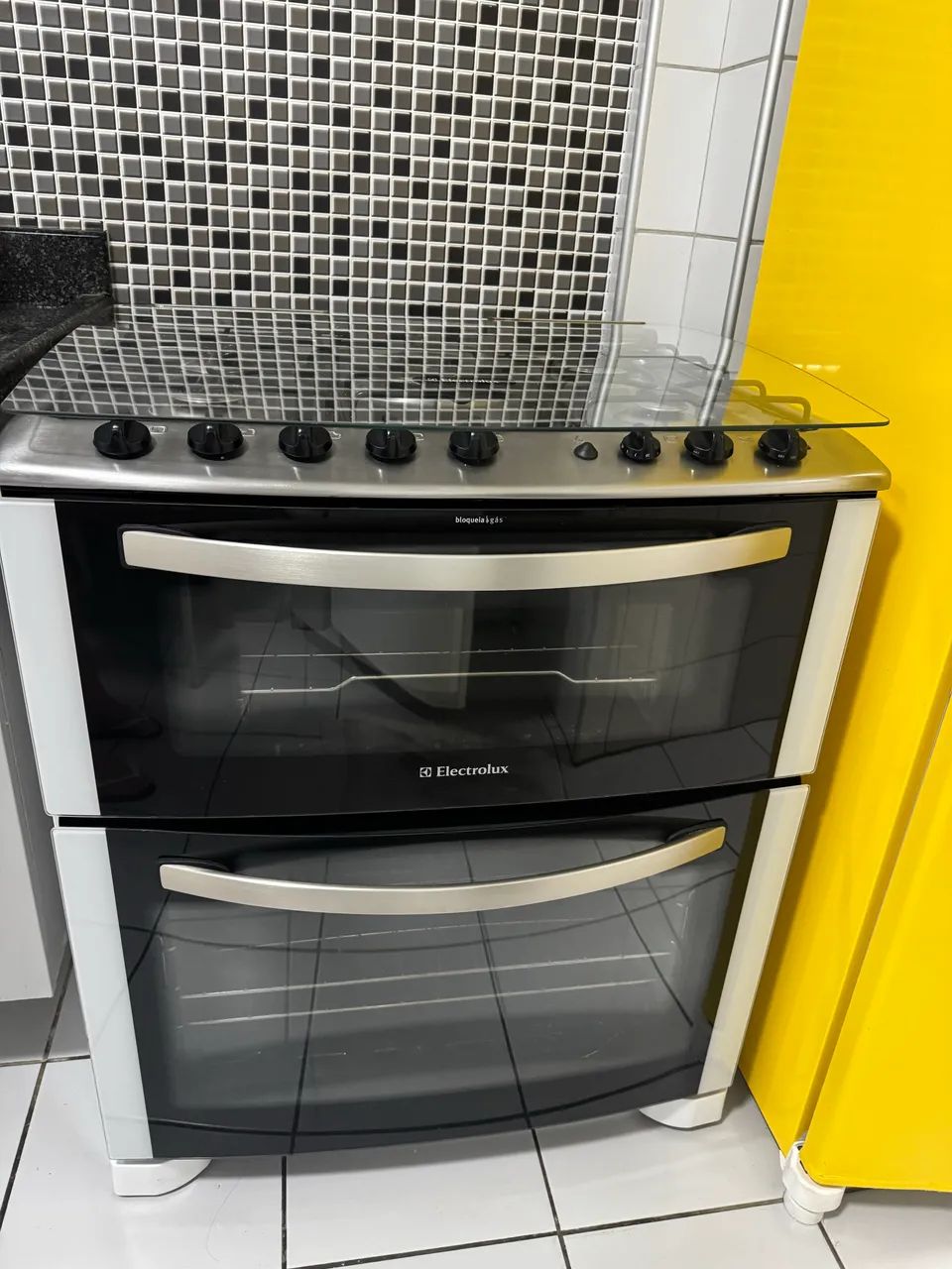 Fogão Eletrolux 5 bocas  - Foto 3