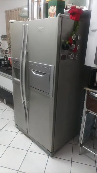 Geladeira Sy by Side Brastemp 