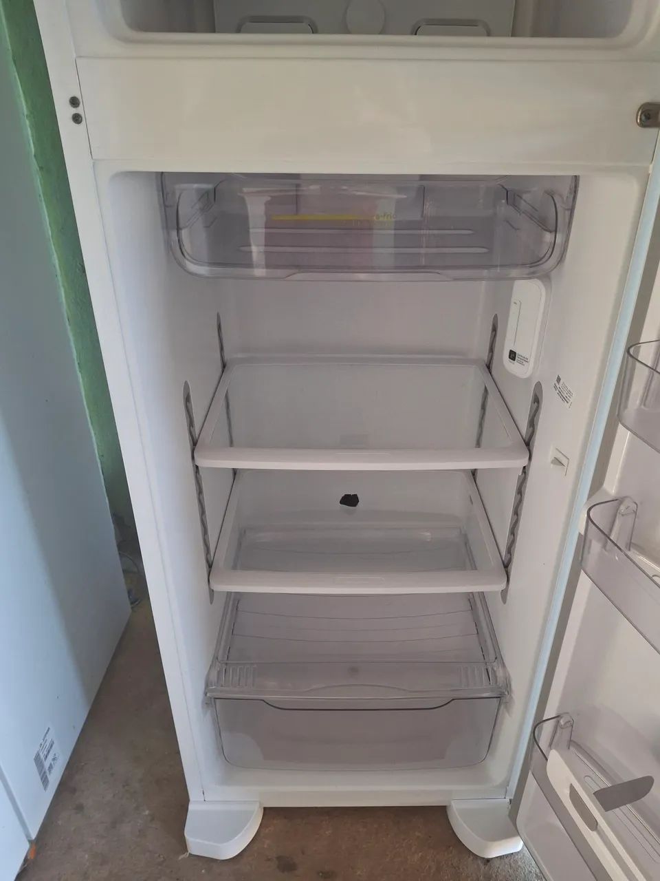 GELADEIRA PRA VENDA - Foto 3