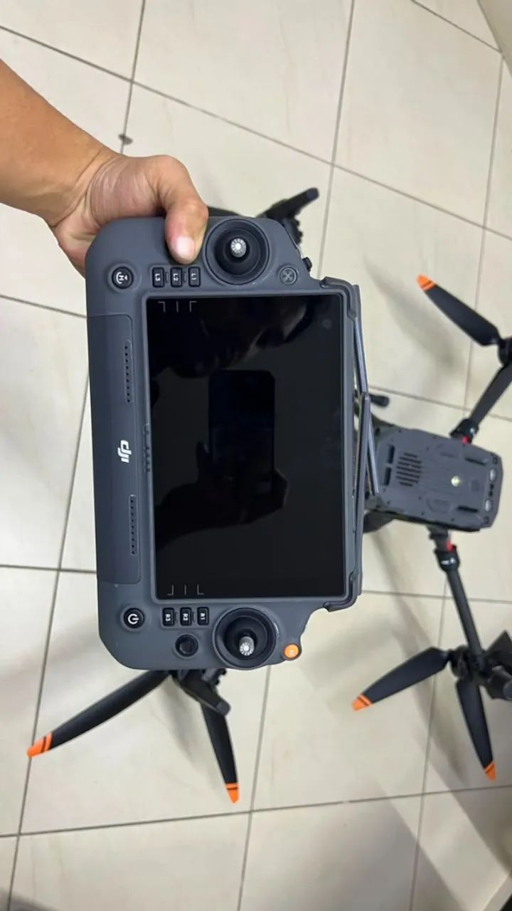 DJI Drone MAtrice RTK 350 Usado kit com maleta - Foto 2