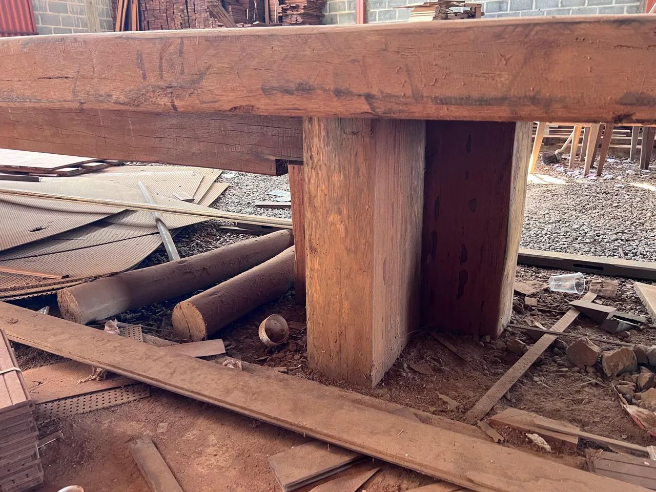 Mesa de madeira rara  - Foto 3