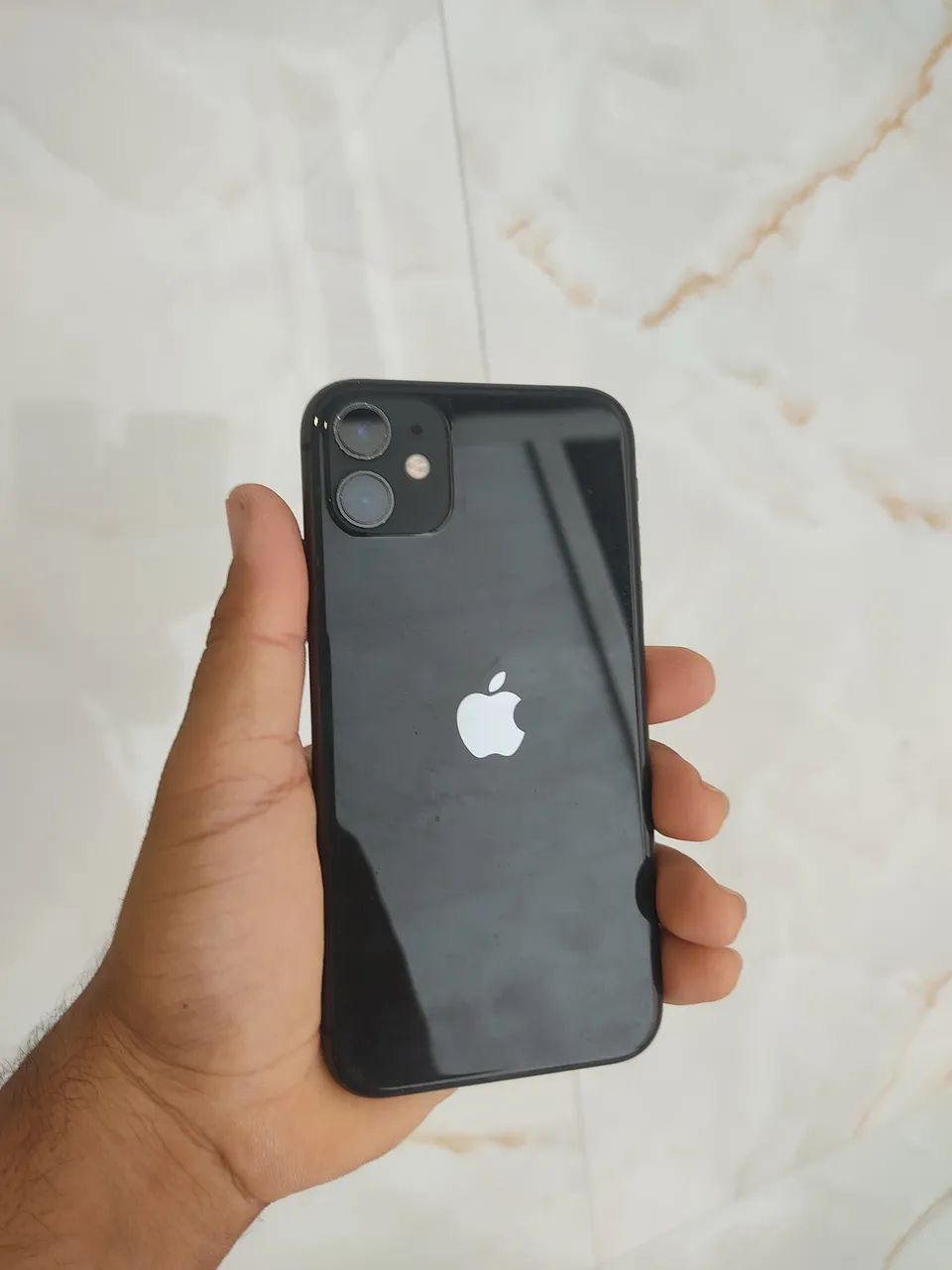 iPhone 11 todo perfeito