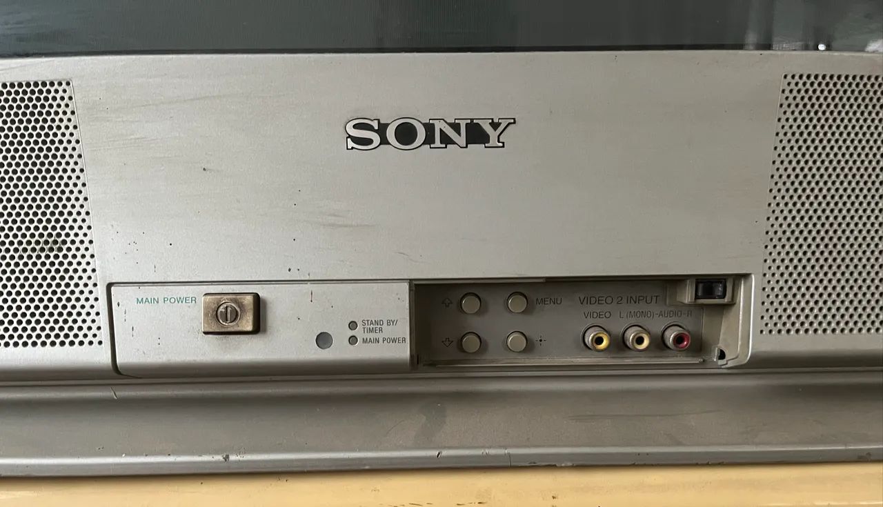 Televisão tube Sony trinitron 30 polegadas ótima para videogames e dvd  - Foto 2