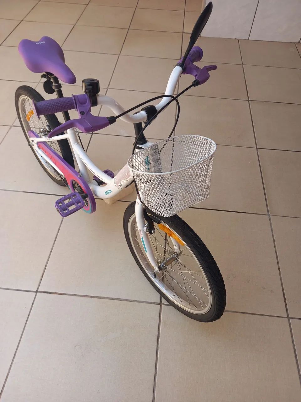 Bicicleta aro 20 pouquíssimo uso - Foto 2