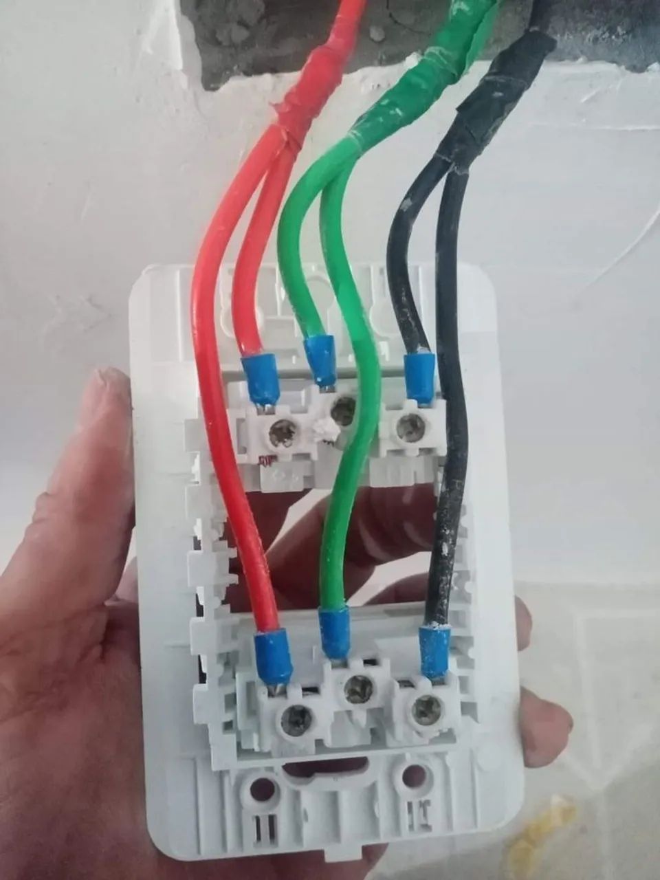 Eletricista  - Foto 2