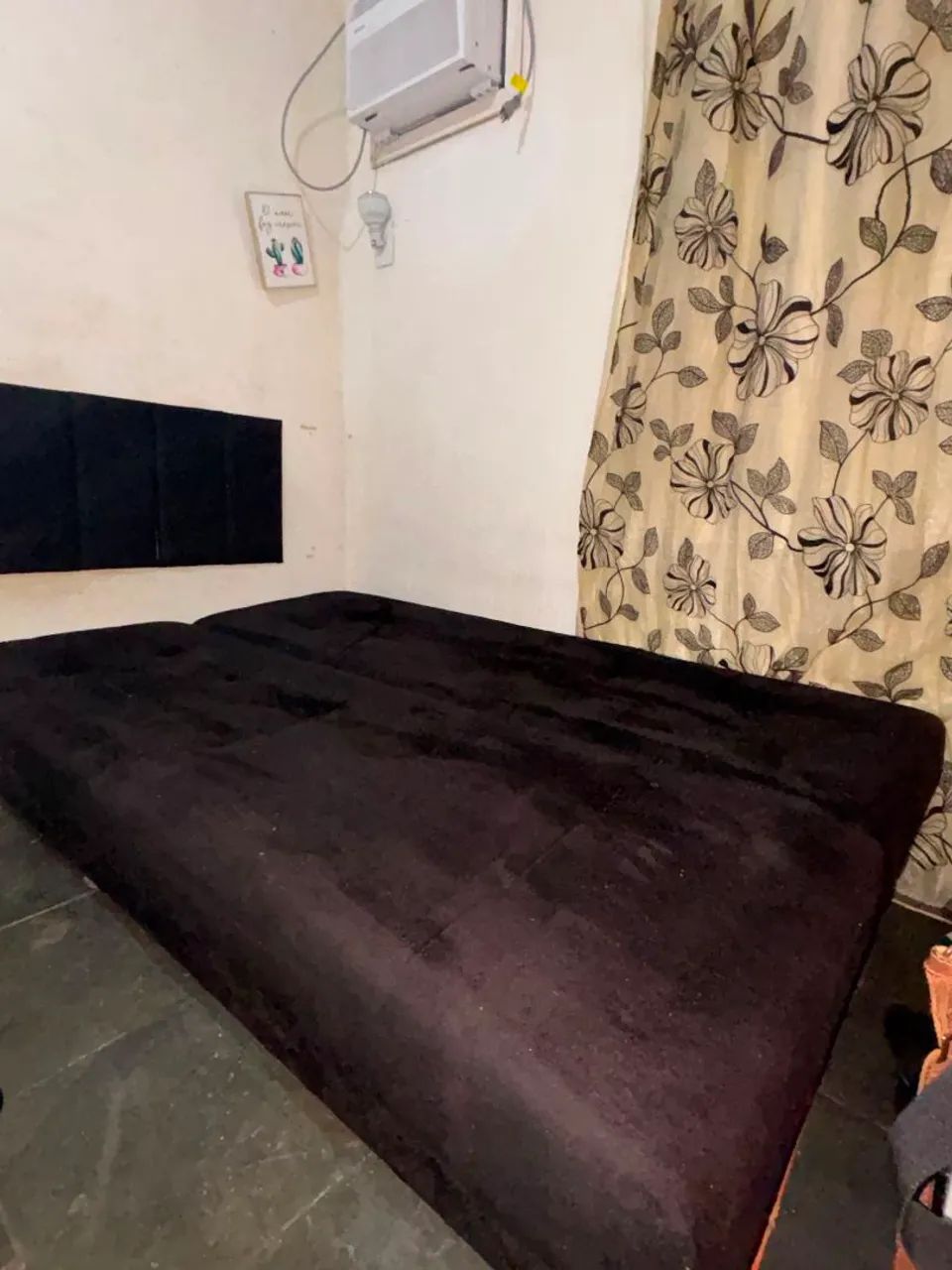 Sofá-cama preto - Foto 2
