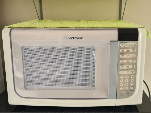 Micro-ondas Electrolux 31L