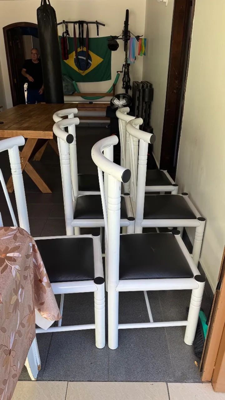 Pacote com mesa, cadeira, balcão e televisão  - Foto 4