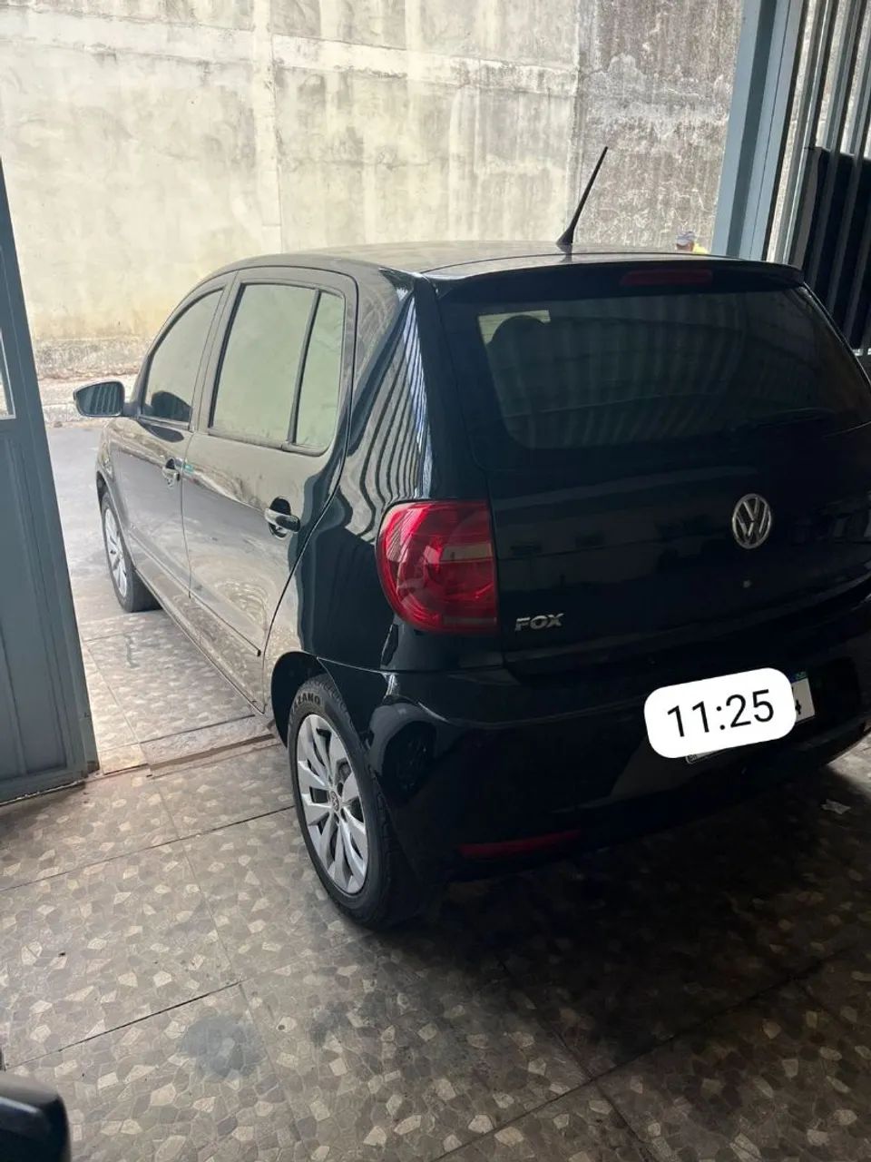 Volkswagen Fox 1.0 MI Total Flex 8V 5P 2011