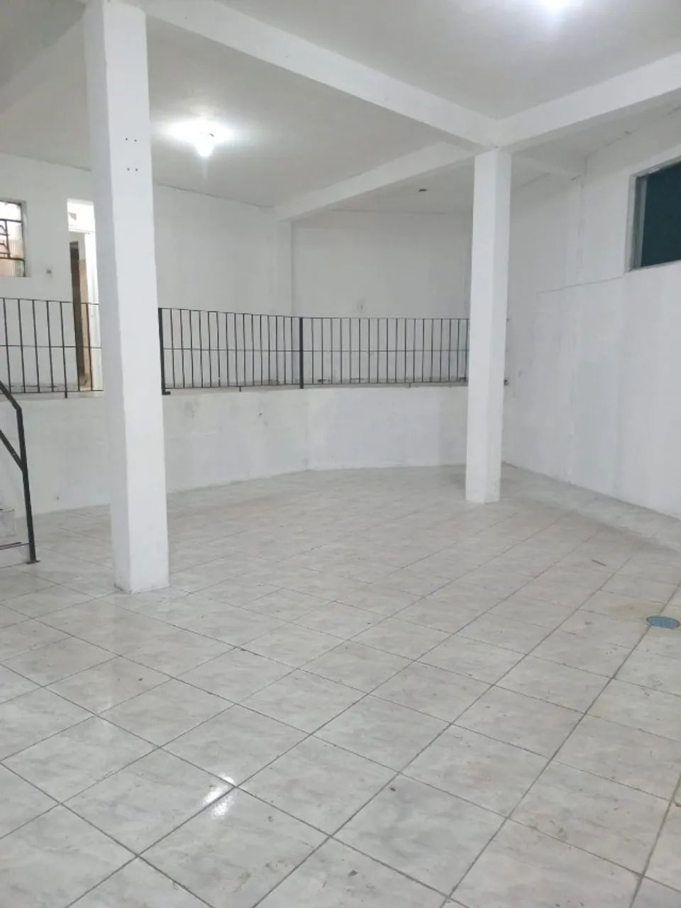ALUGA-SE SALÃO 120m² - Foto 4