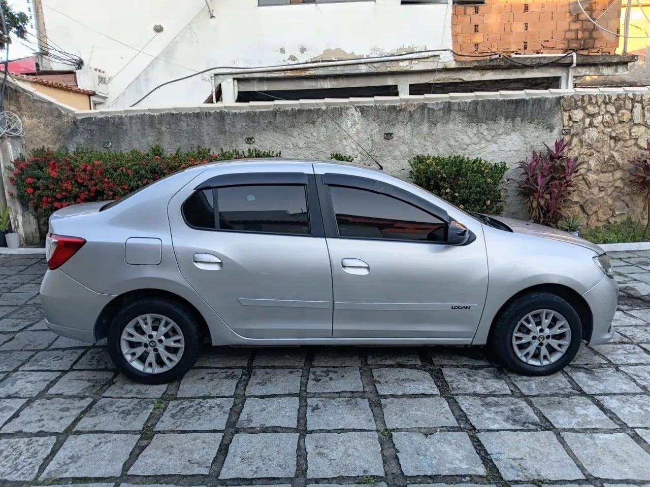 Renault Logan Expression Flex 1.6 16V 4P 2017 - Foto 4
