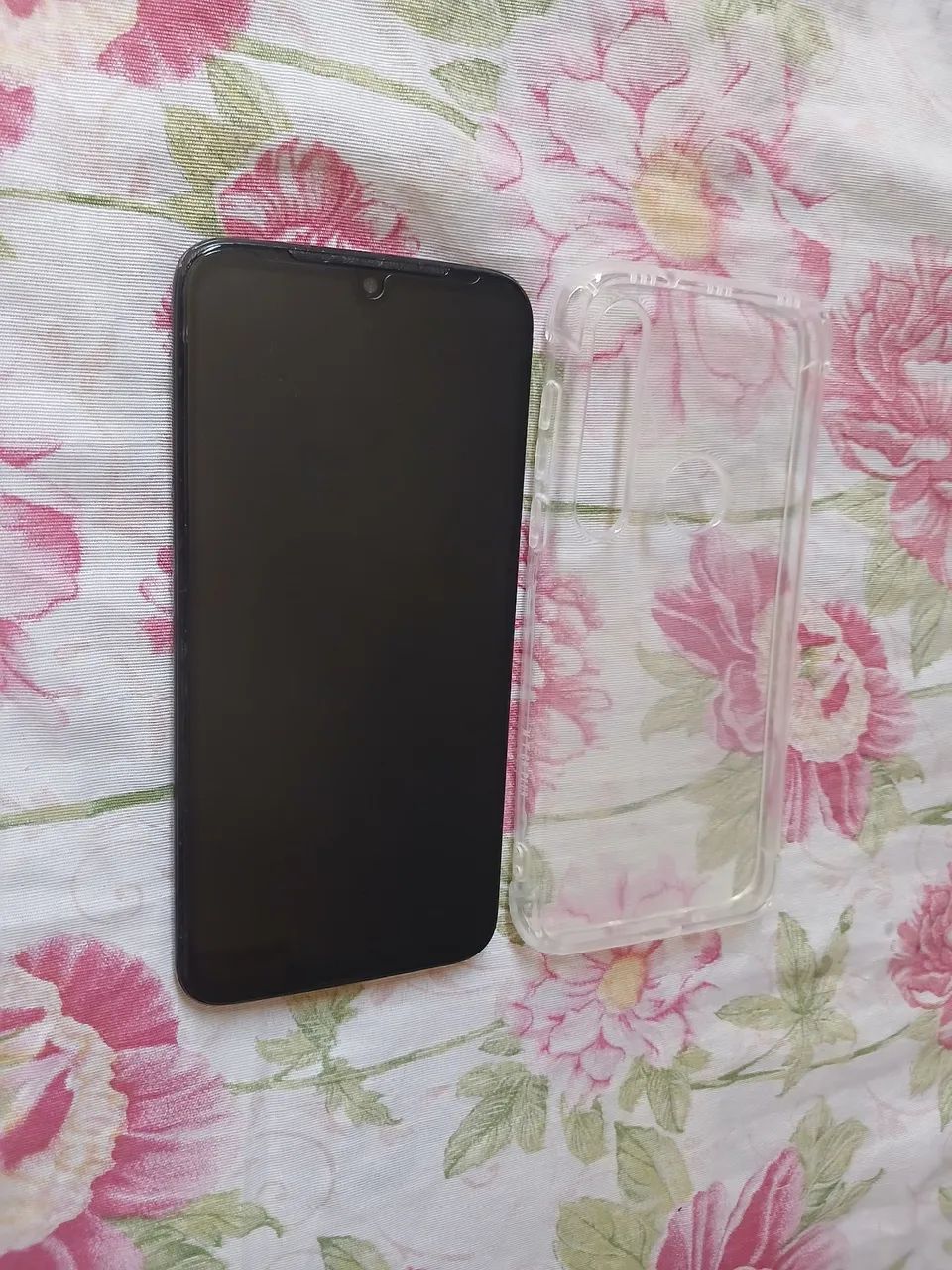 Moto g8 plus 3 câmeras top completo - Foto 4