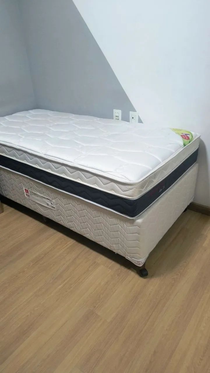 Cama box de solteiro ORTHOCRIN