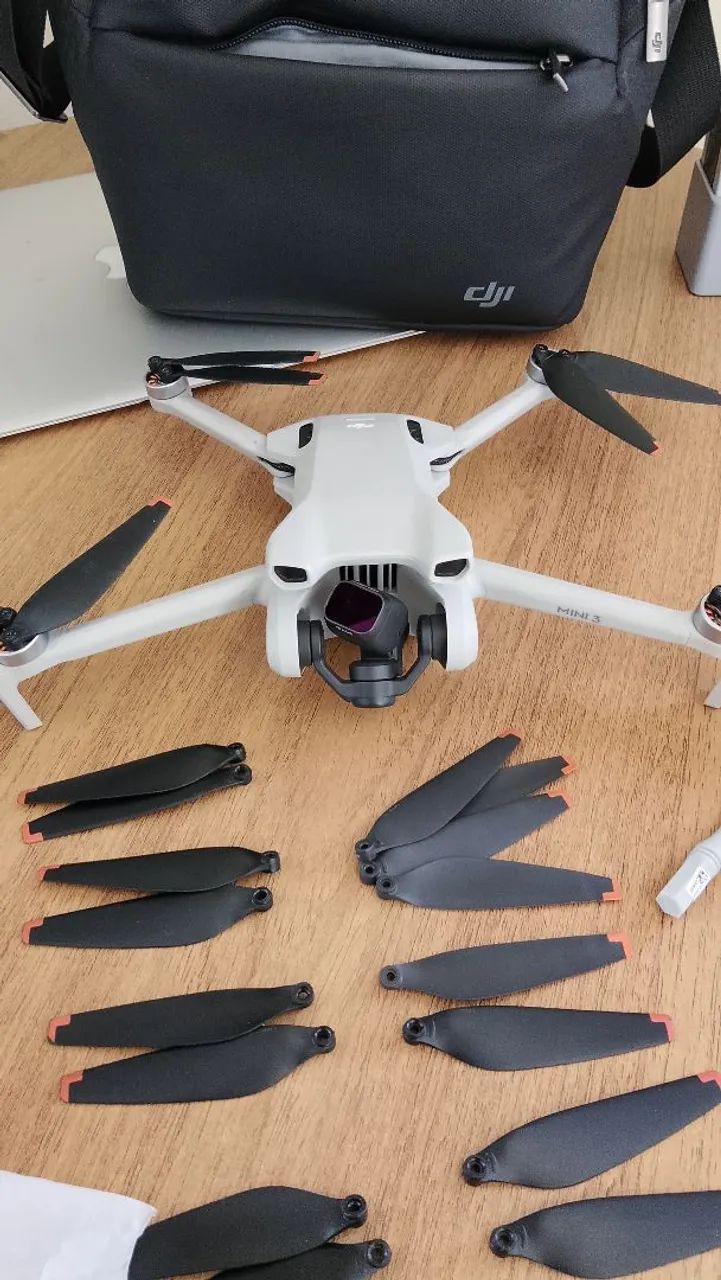 Drone DJI Mini 3 combo fly more  - Foto 3