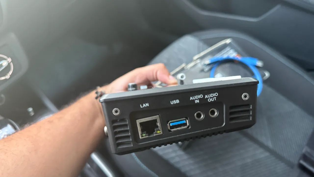 Mesa De Corte Feelworld Livepro L2 Plus Touch 5.5 Chroma Key - Foto 3