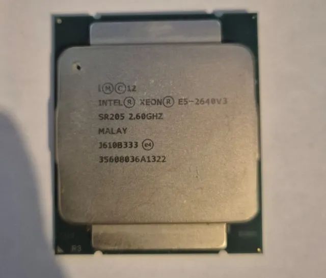 Kit Xeon (Placa Mãe X99 + Processador Xeon E5 2640 V3 + Gabinete e