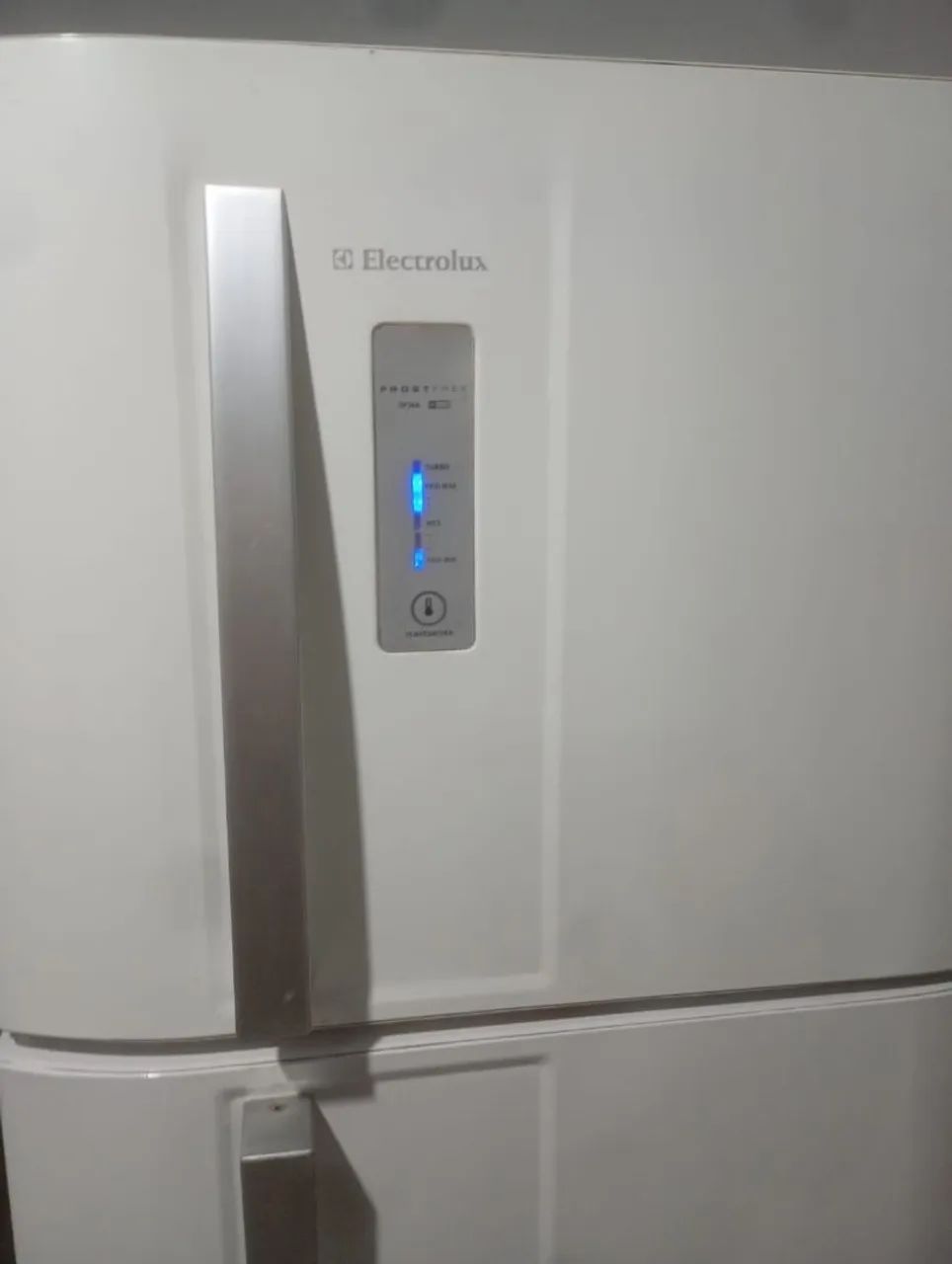 Geladeira Electrolux