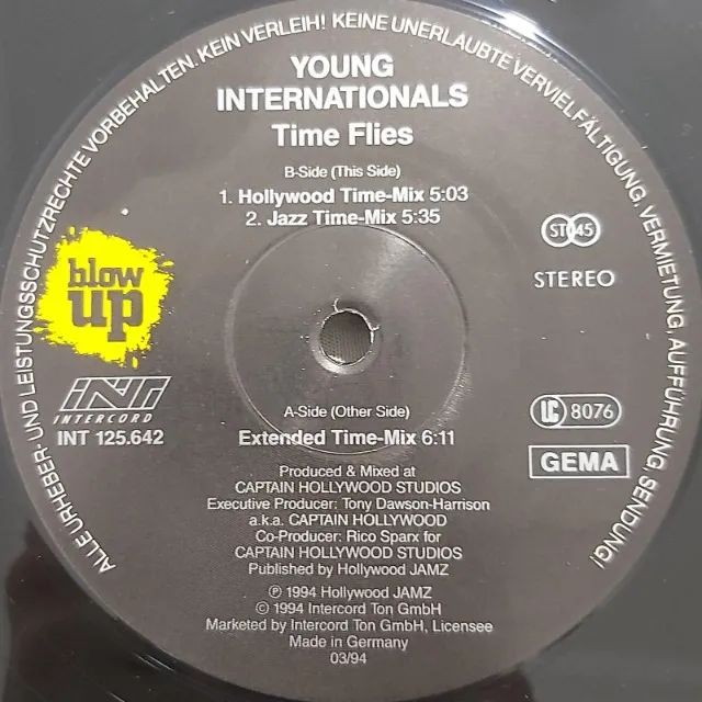 Disco de Vinil LP Young Internacionals Time Flies (importado) - Foto 3