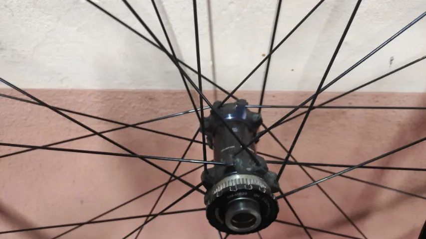 Roda 29 Deore Xt 12 Velo Microspline Boost  - Foto 5