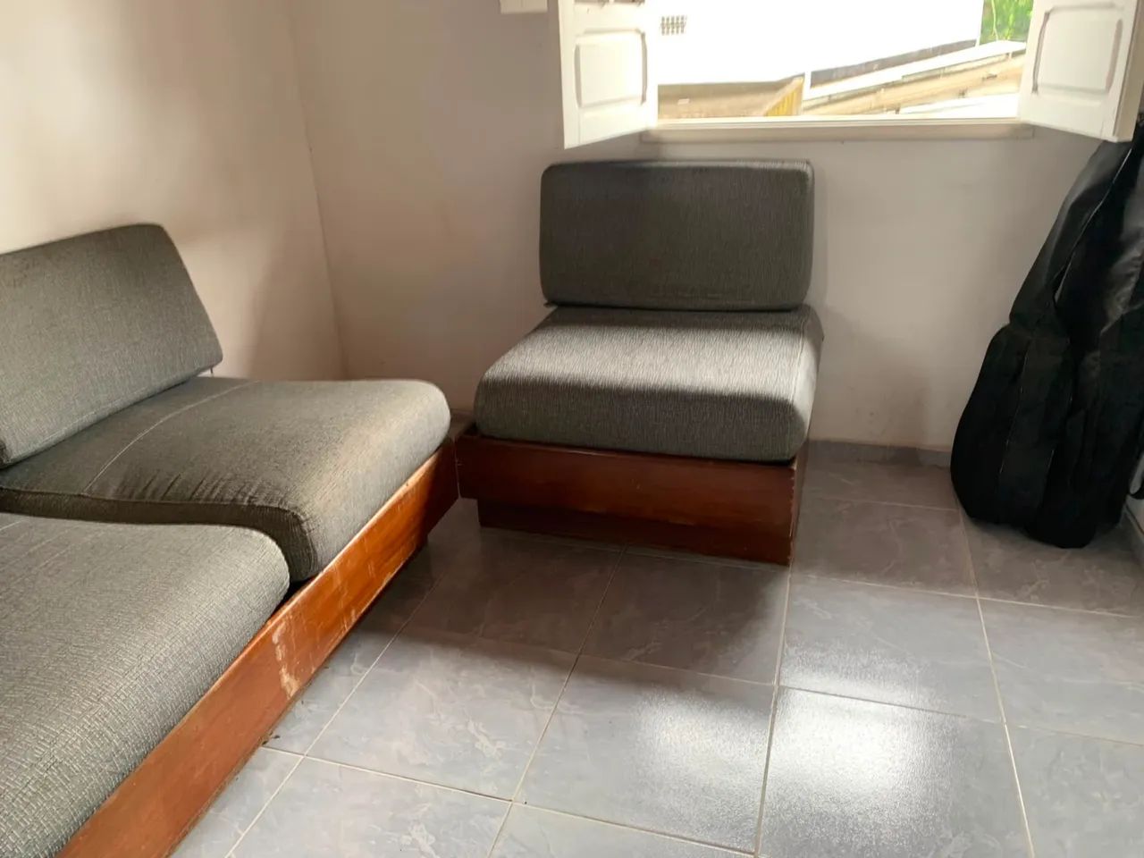 Poltrona de três + um lugares - Foto 5