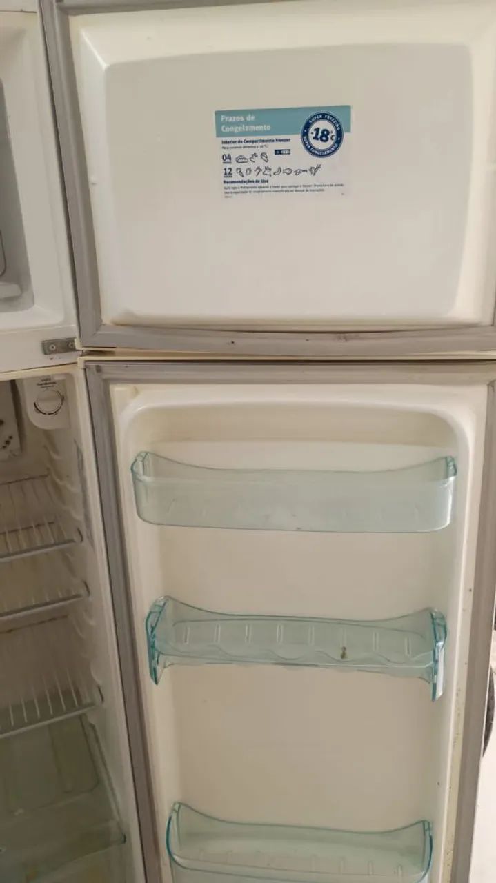 Geladeira Electrolux Super Freezer DC33 - Foto 3