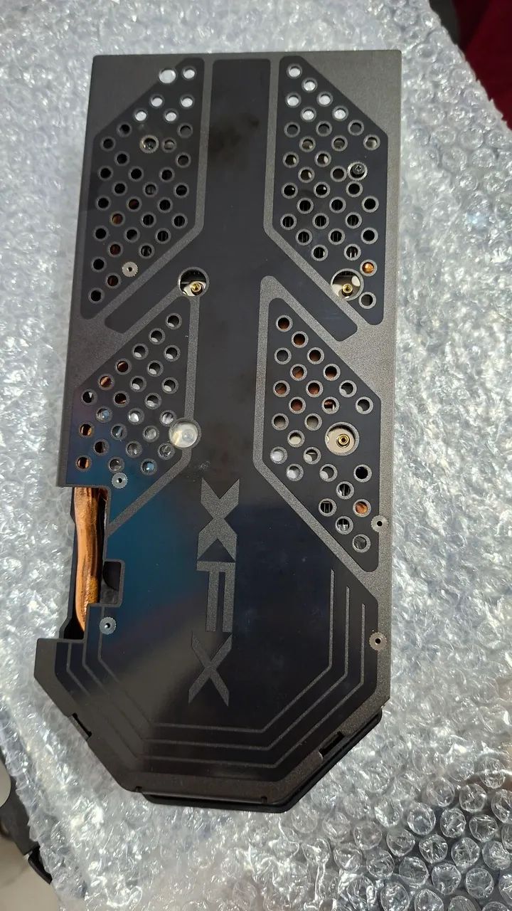 Carcaça nova de RX 580 XFX (obs. Somente carcaça) - Foto 2