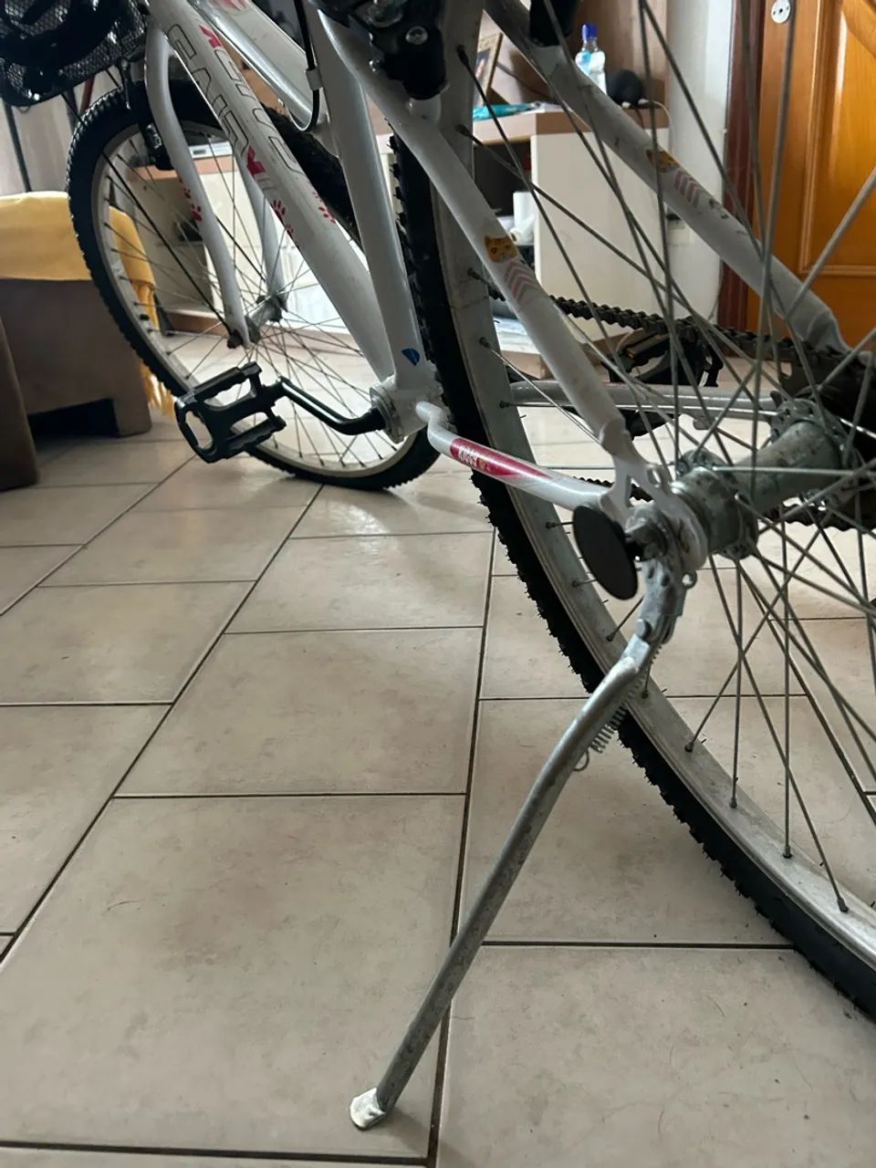 Bicicleta semi nova  - Foto 2