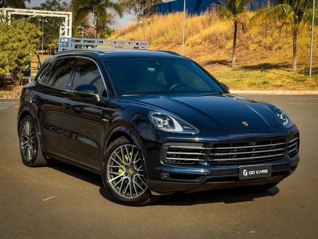 Porsche Cayenne 3.0 Turbo V6 340cv 2022