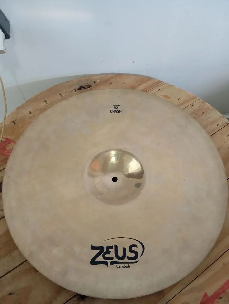 Crash Zeus Hybrid 18 polegadas  - Foto 2