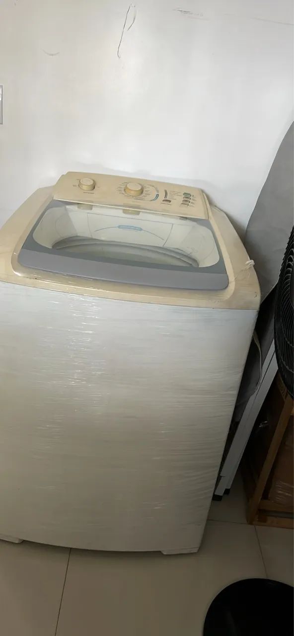 Máquina de Lavar Electrolux 12Kg - Perfeito Funcionamento - Foto 3