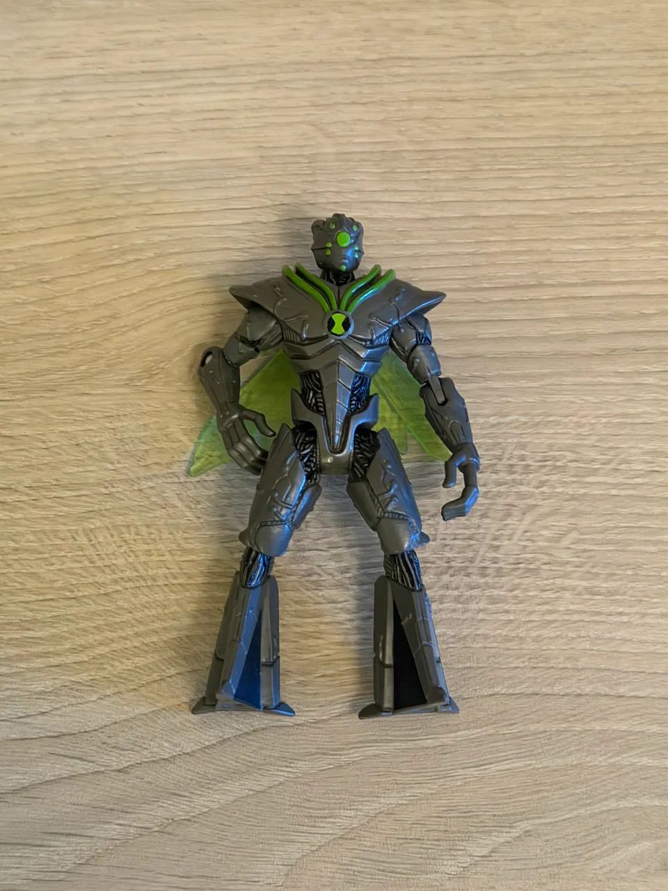Nanomech - Ben 10 Invasão Alienígena  - Foto 3
